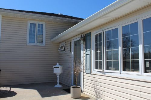 1212 Sylvia Rd, Seaford, NY 11783-1537