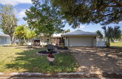 44 Caddy Rd, Placida, FL 33947-2216