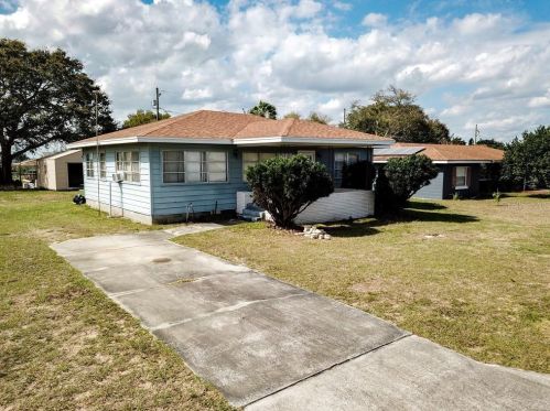 416 7th St, Dundee, FL 33838-4330