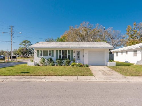 9300 45th St, Pinellas Park, FL 33782-5507