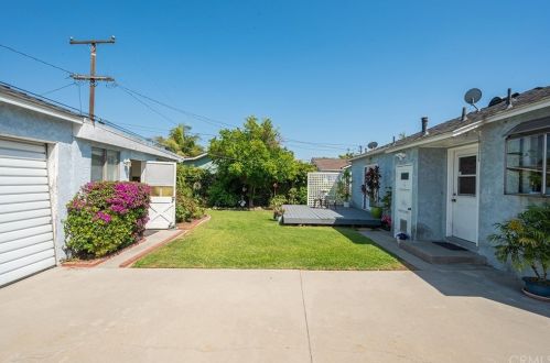 8427 Albia St, Downey CA 90242-2624 exterior