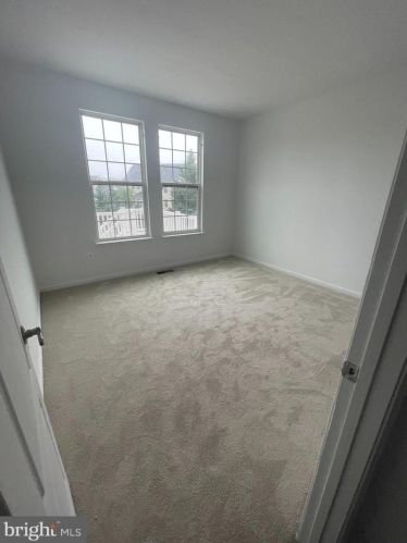 7 Ivy Spring Ln, Fredericksburg VA  22406-8205 exterior