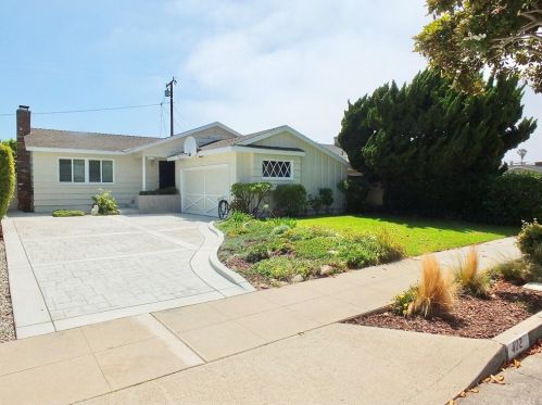 402 Avenue, Redondo Beach, CA 90277-5141