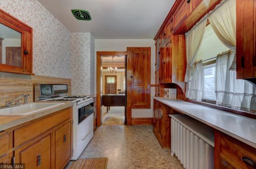 3111 Irving Ave, Minneapolis MN 55411-1234 exterior