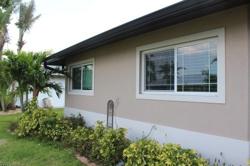 3752 2nd Ave, Cape Coral FL  33904-4807 exterior