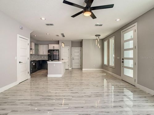 521 Peachtree Rd, Orlando, FL 32804-6812