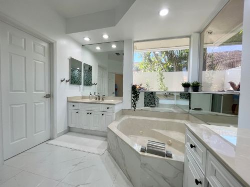 10595 Stonebridge Blvd, Boca Raton FL  33498-2002 exterior