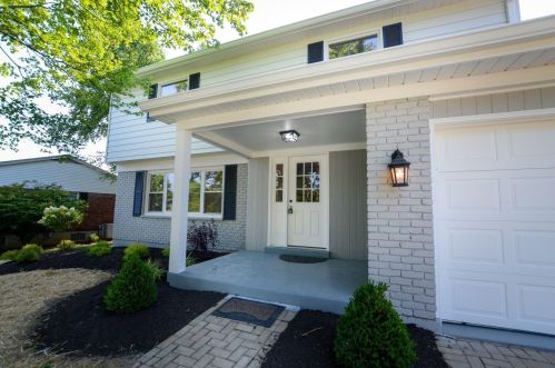 2020 Endovalley Dr, Cincinnati, OH 45244-2711