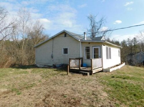 15827 Nixon Rd, Nelsonville, OH 45764-9559