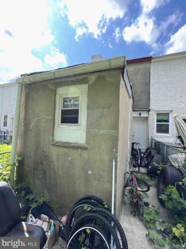 719 Chestnut St, Camden NJ  08103-2401 exterior