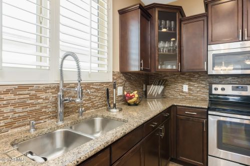 36056 Matthews Dr, San Tan Valley AZ  85143-3549 exterior