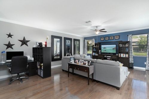 17316 Old Tobacco Rd, Lutz, FL 33558