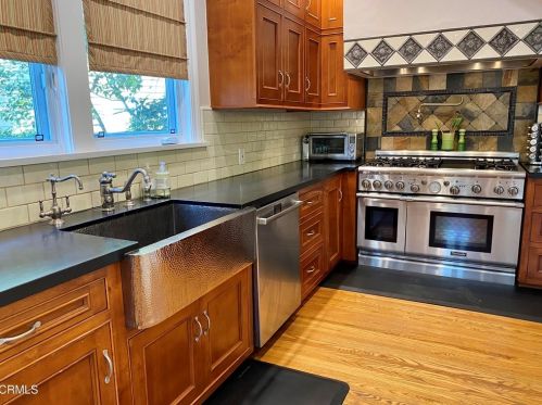 1205 Oak St, South Pasadena CA  91030-4416 exterior