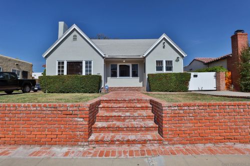 4829 Oregon St, San Diego, CA 92116-1341