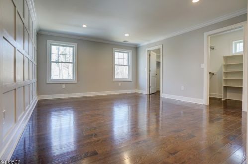 823 River Rd, Chatham Township NJ  07928-1026 exterior