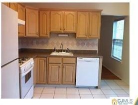 1402 Cypress Ln, East Brunswick NJ  08816-5260 exterior