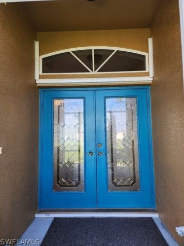 1420 16th St, Cape Coral, FL 33990-6719