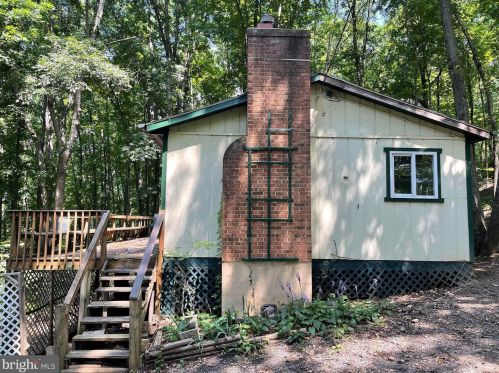 438 Blue Smoke Ln, New Market, VA 22844-3827