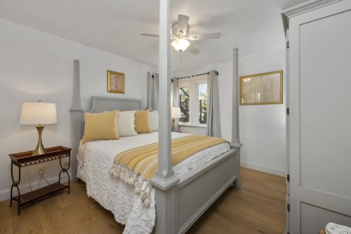 396 Pleasant Hill Rd, Sebastopol CA  95472-4020 exterior