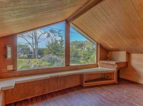 1046 Balboa Ave, Del Monte Park CA  93950-2102 exterior