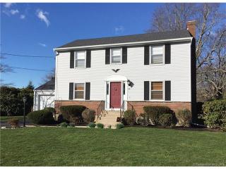 21 Leary Dr, Waterford, CT 06385-3706