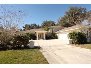 401 River Dr, De Bary, FL 32713-9711