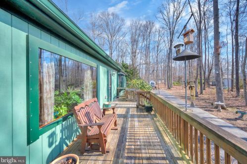 1117 Lakeview Pkwy, Locust Grove, VA 22508-5263