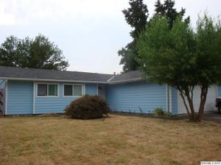 1287 Palace Dr, Salem, OR 97301-3131