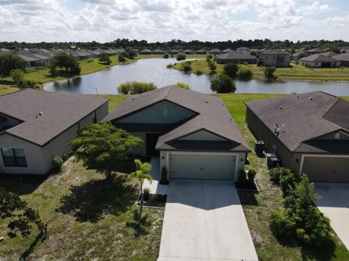 382 Shadow Lakes Dr, Lehigh Acres FL  33974-0807 exterior