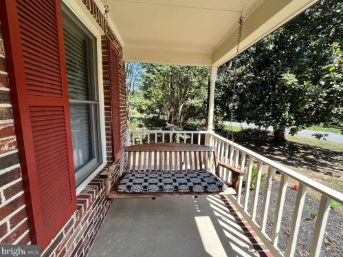 5511 Cedar Ridge Dr, Fredericksburg VA  22407-7700 exterior
