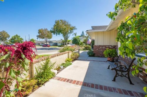23321 Carlow Rd, Torrance, CA 90505-4454