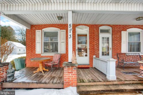 513 3rd St, Lemoyne, PA 17043-1008