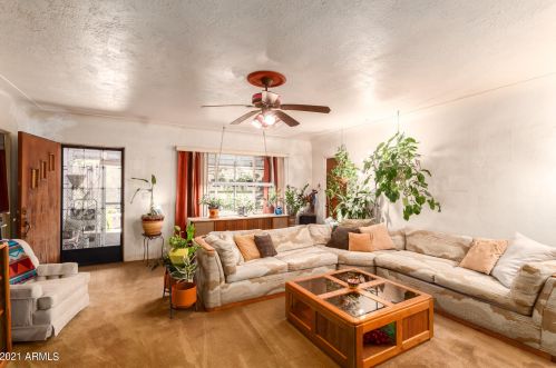 9314 87th Ave, Peoria AZ 85381-3600 exterior