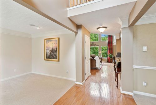 10198 Hamlet Ct, Hamilton, KY 41091-7181
