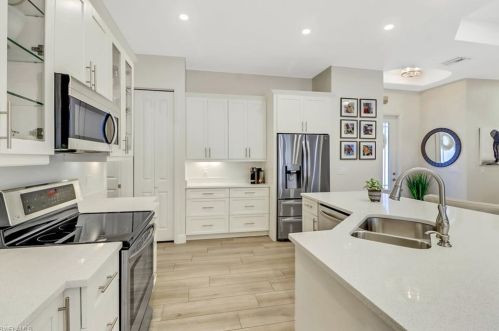 421 35th Ave, Naples FL  34120-1356 exterior