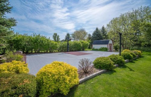 4948 Bayfield Dr, Waterford WI  53185-3376 exterior