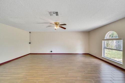 3349 Sky St, Deltona FL  32738-5501 exterior