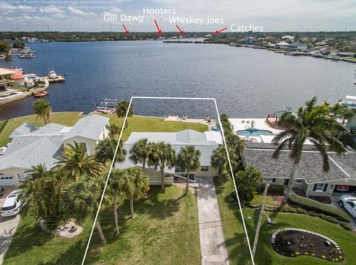4930 Bay Park Dr, Port Richey, FL 34668-6206