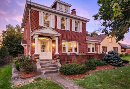 3807 Brownsville Rd, Pittsburgh, PA 15227-3507