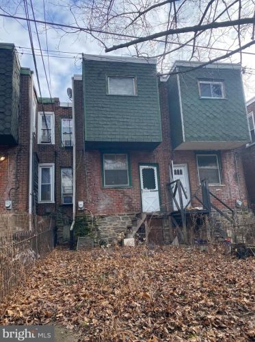 4940 16th St, Philadelphia PA  19112-1703 exterior