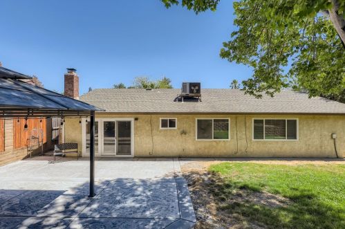 6732 Greenleaf Dr, Citrus Heights CA  95621-6353 exterior