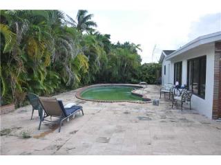 1151 102nd Ct, Miami, FL 33174-2730