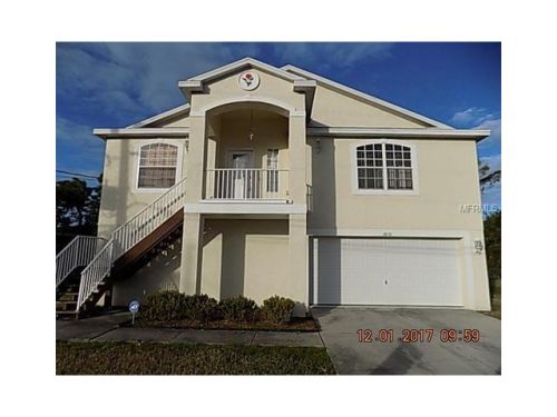 16131 Villa Dr, Port Richey, FL 34667-4143
