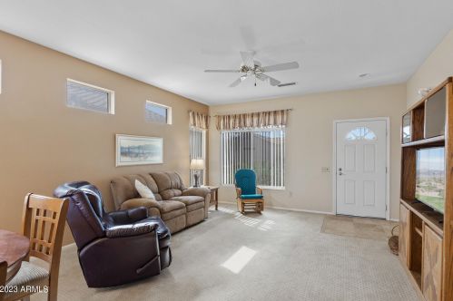 22209 Las Brizas Ln, Sun City AZ 85375-2858 exterior