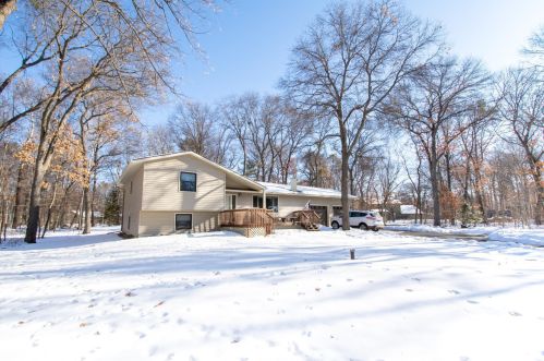 16196 Birch Ln, Brainerd, MN 56401-6186