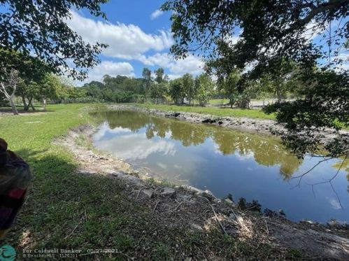 12326 Citrus Grove Blvd, West Palm Beach, FL 33412-2679