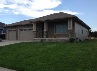 4034 141st St, Des Moines, IA 50323-2531