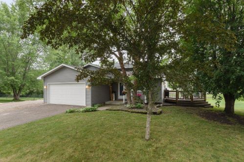 7152 Brian Way, Lino Lakes, MN 55038-9791