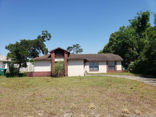 2394 Kerridale St, Deltona, FL 32738-8719