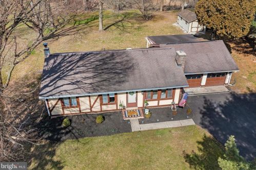 2741 Leidy Rd, Gilbertsville PA  19525-9170 exterior